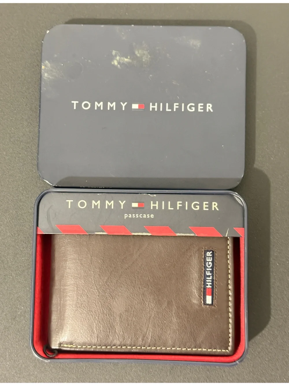 Tommy Hilfiger Brown Leather Passcase with Flag Detail
